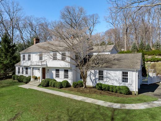 Detached House in New Canaan, Fairfield County