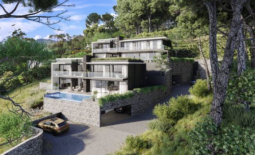 Detached House in Cape Town, City of Cape Town