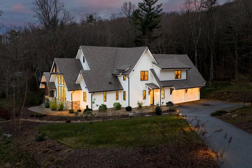 Maison individuelle à Asheville, Comté de Buncombe