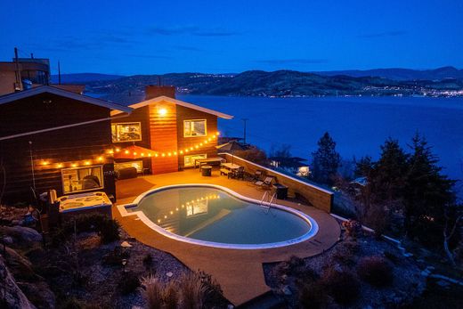 Detached House in West Kelowna, Regional District of Central Okanagan