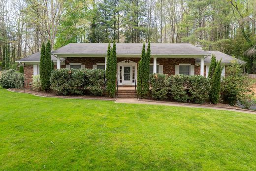 Einfamilienhaus in Hendersonville, Henderson County