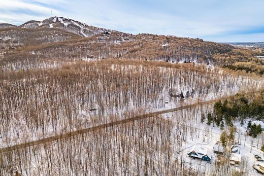 Land in Bromont, Montérégie