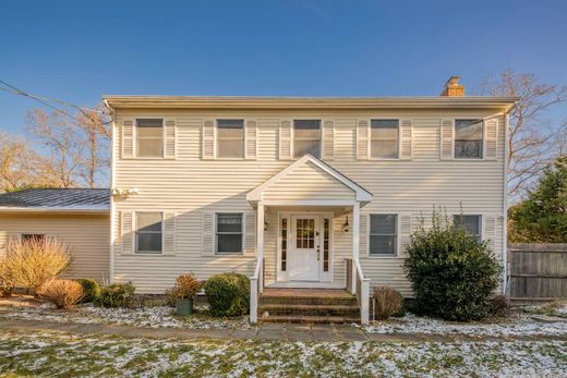 Detached House in Sag Harbor, Suffolk County