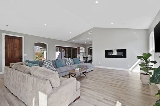 Casa en Middletown, Lake County