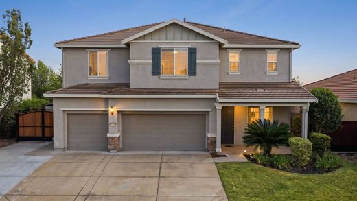Luxury home in Roseville, Placer County