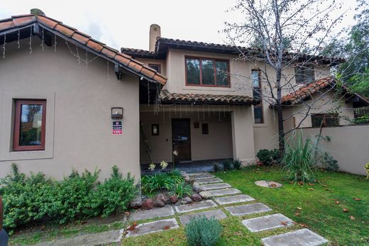 Einfamilienhaus in Colina, Provincia de Chacabuco