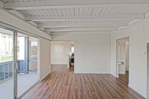 Luxury home in Manhattan Beach, Los Angeles County