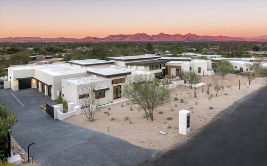 Luxury home in Paradise Valley, Maricopa County
