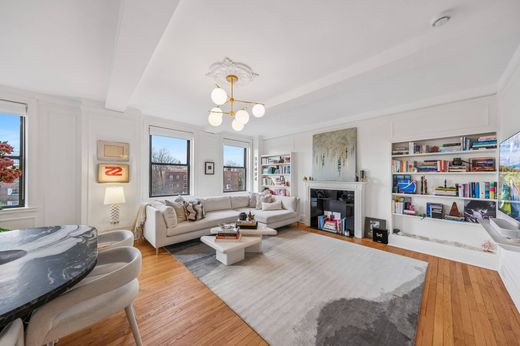 Apartment in Newark, Essex County