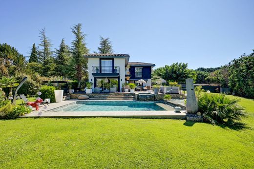 Casa en Aix-en-Provence, Bocas del Ródano