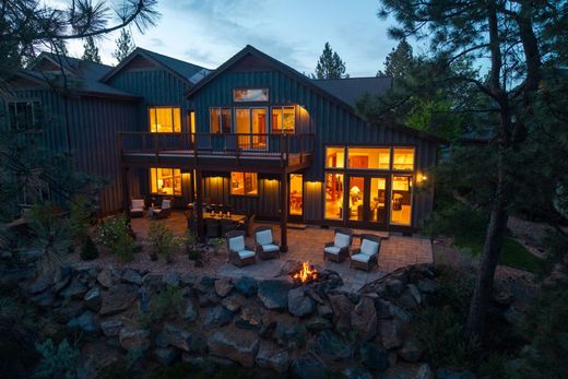 Townhouse in Bend, Deschutes County