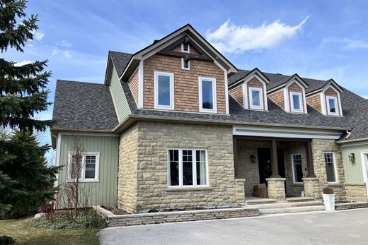 Detached House in The Blue Mountains, Ontario