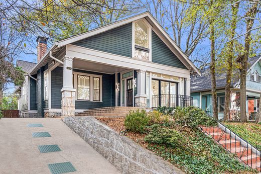 Detached House in Atlanta, Fulton County
