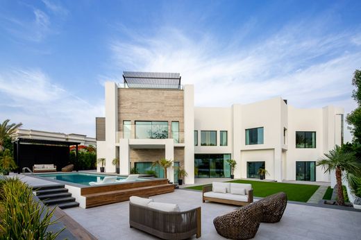 Luxury home in Dubai