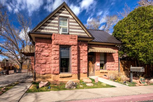 Luxus-Haus in Moab, Grand County