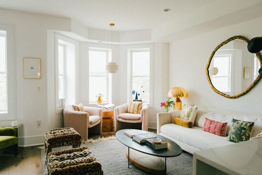 Apartment in Washington, Washington County