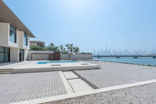 Luxury home in Dubai