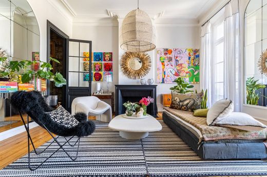 Apartment / Etagenwohnung in Bordeaux, Gironde