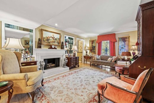 아파트 / Tucker, DeKalb County