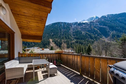 Detached House in Chamonix, Haute-Savoie