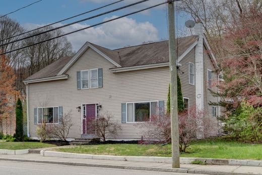 Detached House in Spragueville, Providence County