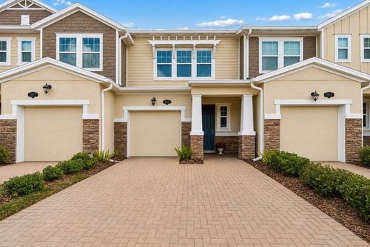 Townhouse in Lutz, Hillsborough County