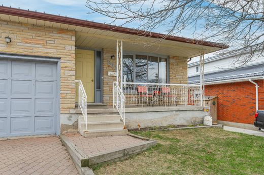 Appartamento a Cambridge, Ontario