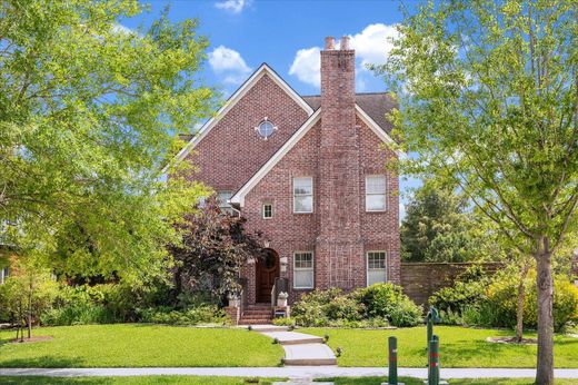 Detached House in Houston, Harris County