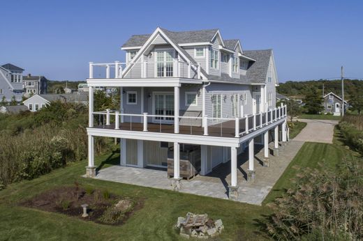 Detached House in Westerly, Washington County