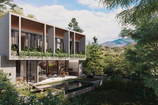 Vrijstaand huis in Escazú, Provincia de San José