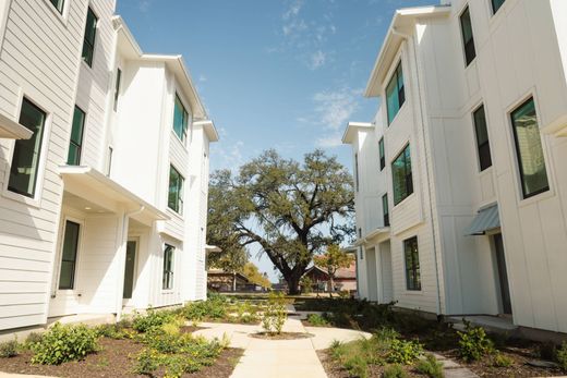 Townhouse - San Antonio, Bexar County