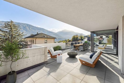 Apartament w Sion, Sion District