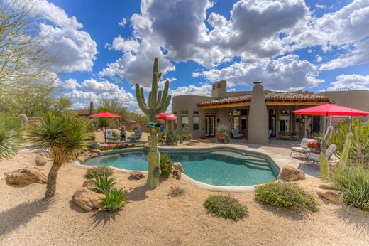 Detached House in Cave Creek, Maricopa County