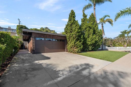 Luxury home in Manhattan Beach, Los Angeles County