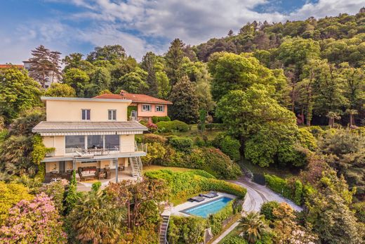 Villa en Laveno, Provincia di Varese