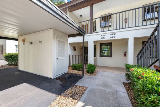 Apartment / Etagenwohnung in Englewood, Sarasota County