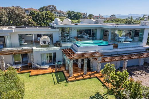 Vrijstaand huis in Plettenberg Bay, Eden District Municipality