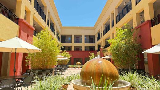 Apartment / Etagenwohnung in Torrance, Los Angeles County