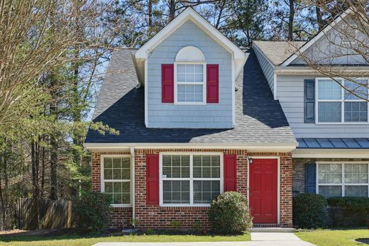 Townhouse in Riverdale, Clayton County