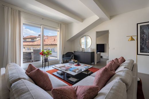 Detached House in Milan, Lombardy