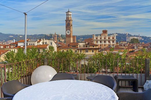 Apartment in Verona, Provincia di Verona