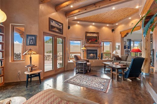 Detached House in Santa Fe, Santa Fe County