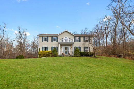 Detached House in Kent Hills, Putnam County