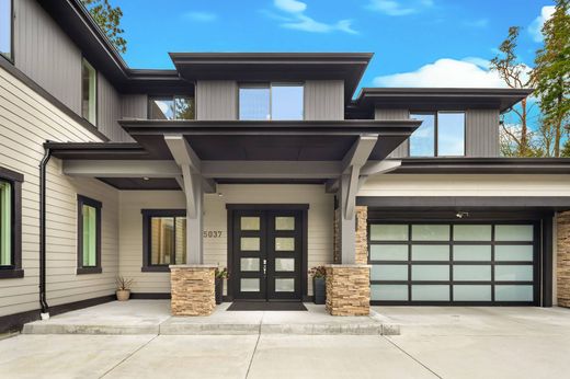 Luxury home in Mercer Island, King County