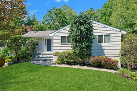 Einfamilienhaus in Pleasantville, Westchester County