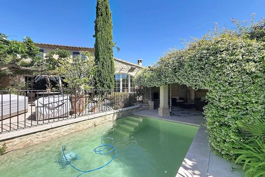 Detached House in Uzès, Gard