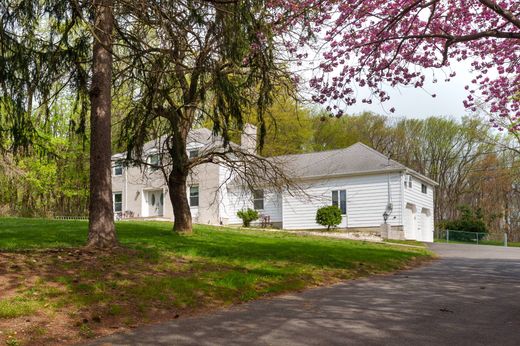 Detached House in Monroe Township, Middlesex County
