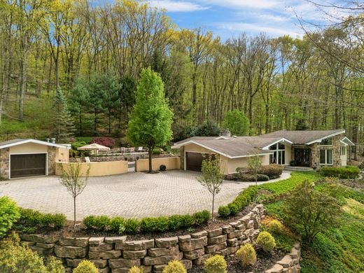 Detached House in Mendham, Morris County