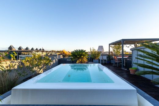 Bordeaux, Girondeのアパートメント