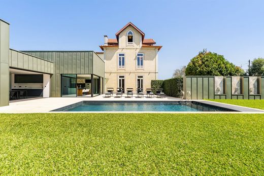Luxe woning in Oliveira de Azeméis, Distrito de Aveiro